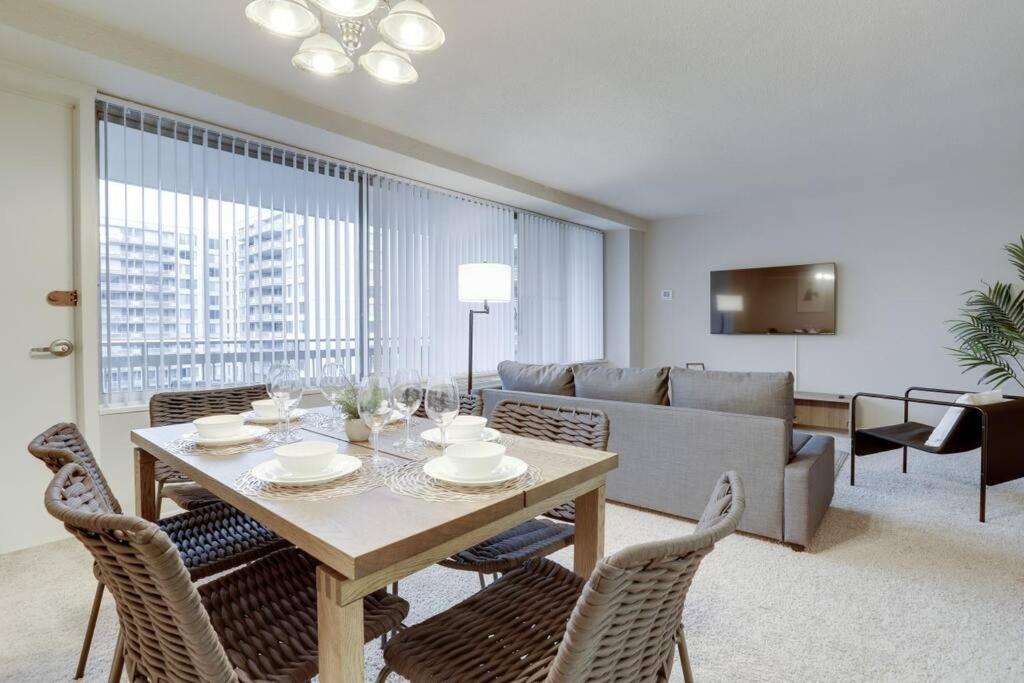 Elegant Apartment W Views At Crystal City Άρλινγκτον Εξωτερικό φωτογραφία