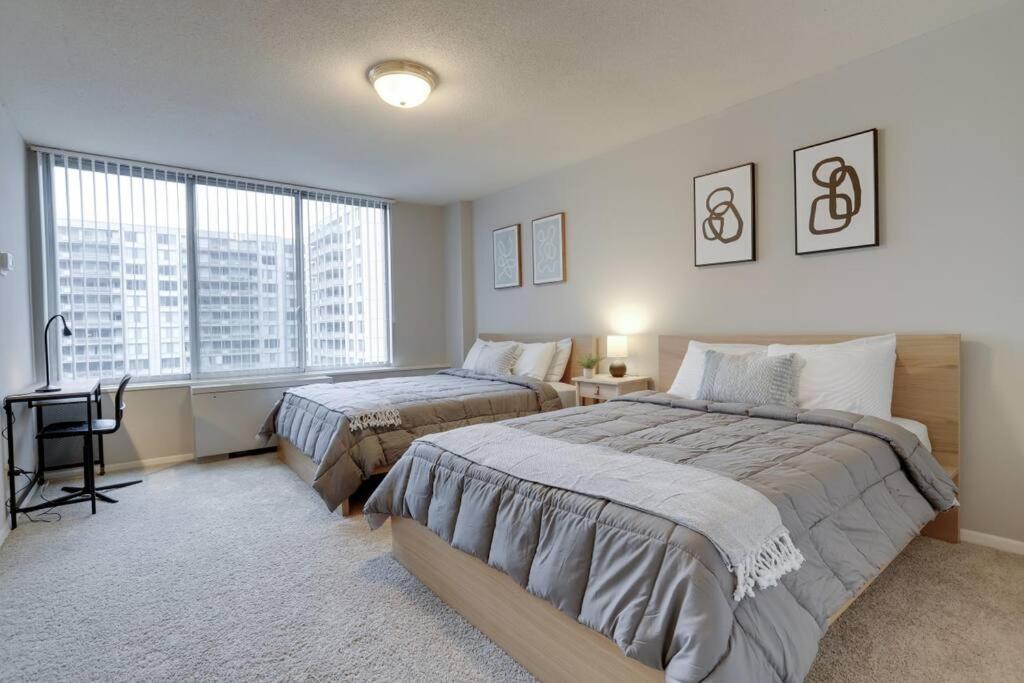 Elegant Apartment W Views At Crystal City Άρλινγκτον Εξωτερικό φωτογραφία